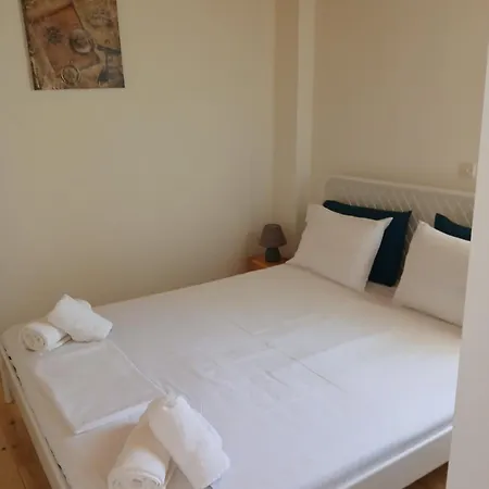 Casa de Férias Kontrata Pinakokhorion