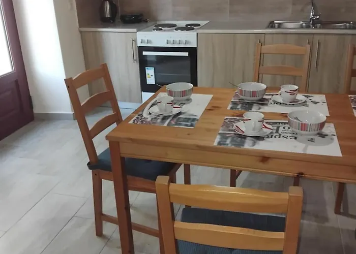 Kontrata Casa de Férias