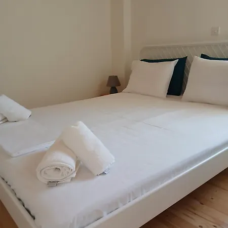 Kontrata * Pinakokhorion