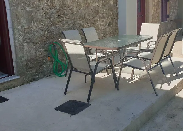 Holiday home Kontrata Pinakokhorion